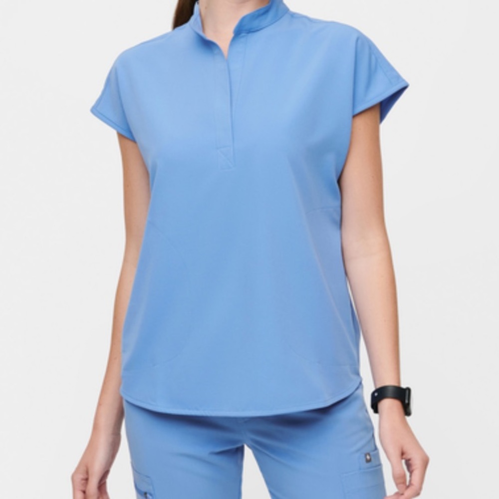 FIGS Rafaela Oversized Scrub Top